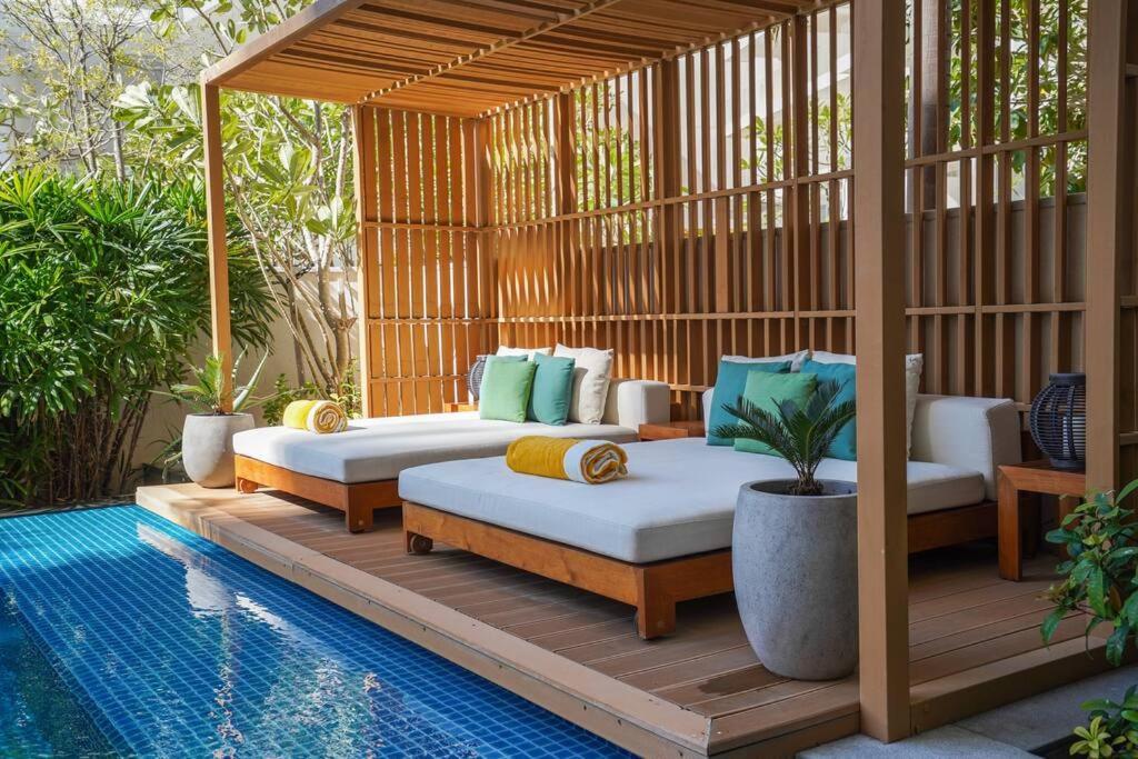 Private Pool Apt. Five Palm Jumeirah Up To 6guest * Dubái