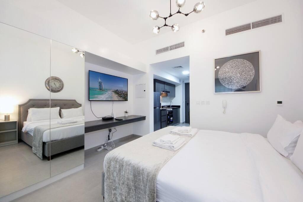 Bella Rose Studio Apartment- Al Barsha