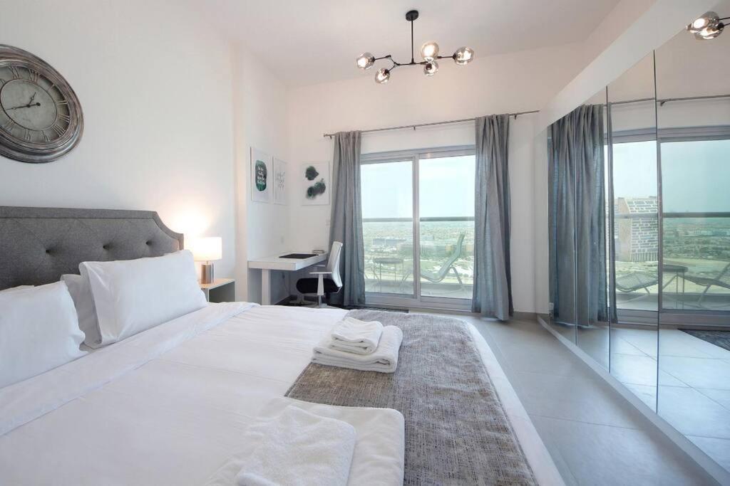 Bella Rose Studio Apartment- Al Barsha Apartment