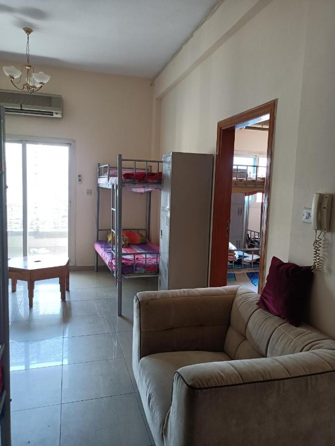 Hostal Omar Vacation Dubái