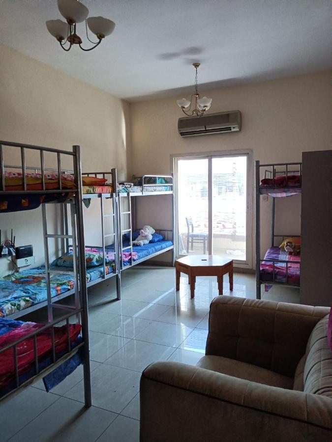 Hostal Omar Vacation *