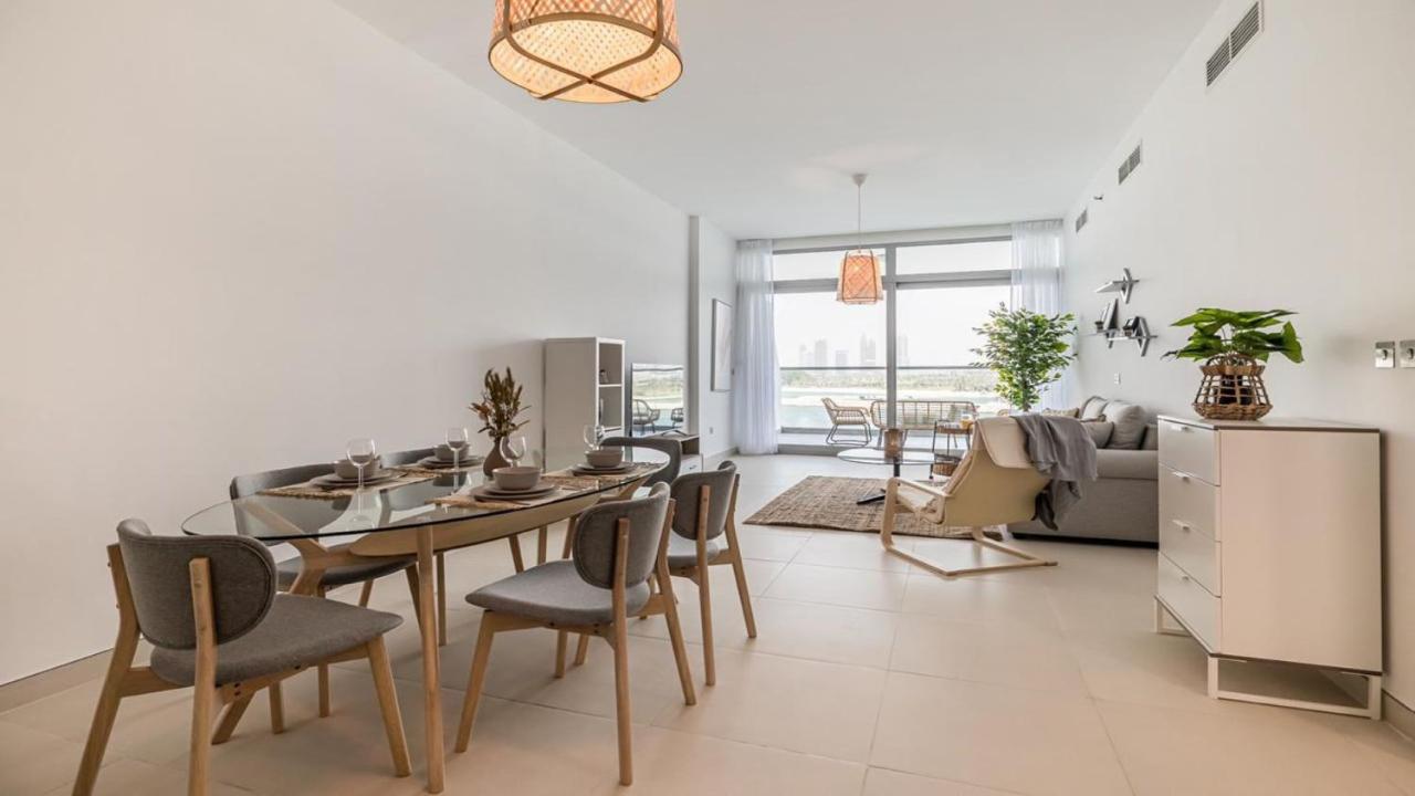 Appartement Hashtag - Luxury 2bdr On The Palm Azure Residences