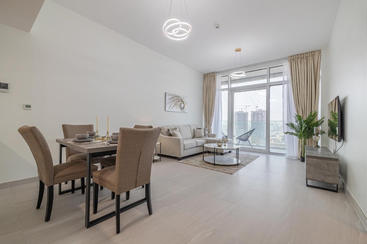 Close To Metro With Frame View Appartement