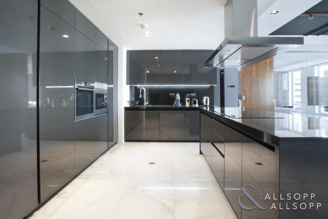 Apartment Elegantly Upgraded 1br In Limestone House, Difc - Allsopp&allsopp Dubai