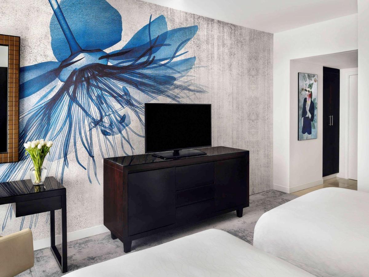 Moevenpick Jumeirah Lakes Towers Hotel 5*