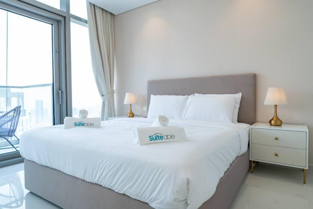 Apartament Opulent Hollywood Styled Flat In Paramount Tower Dubai