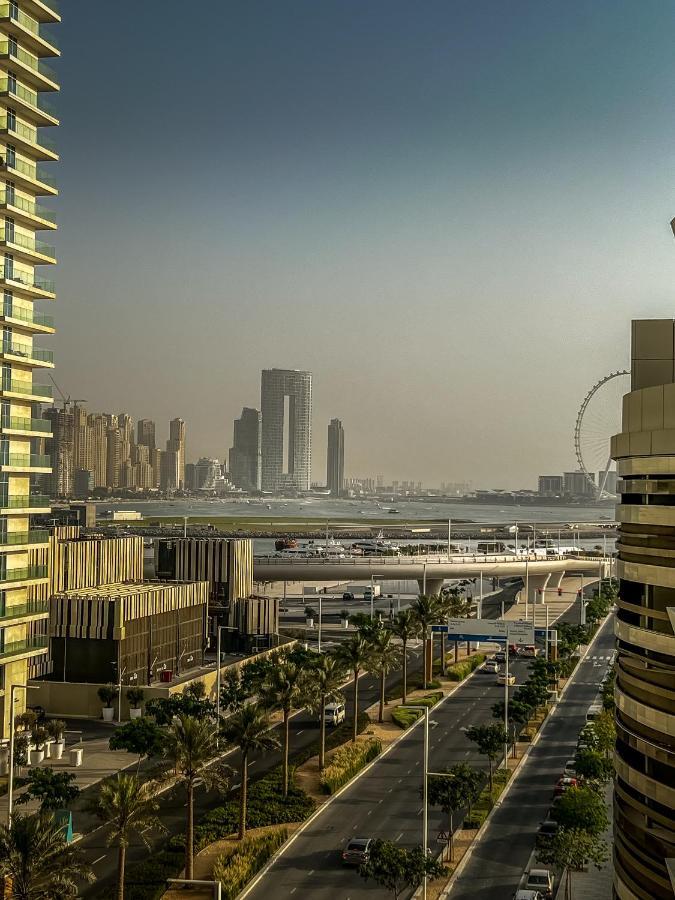 Lovely In Vista Tower, Beachfront * Dubaï