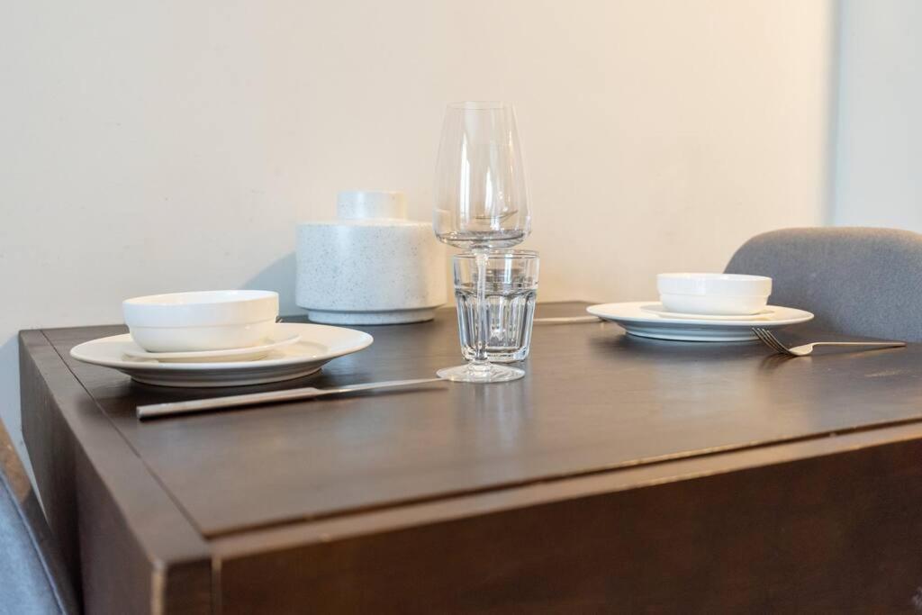 Appartement Cozy Studio In Sparkle Tower Jbr By Suiteable
