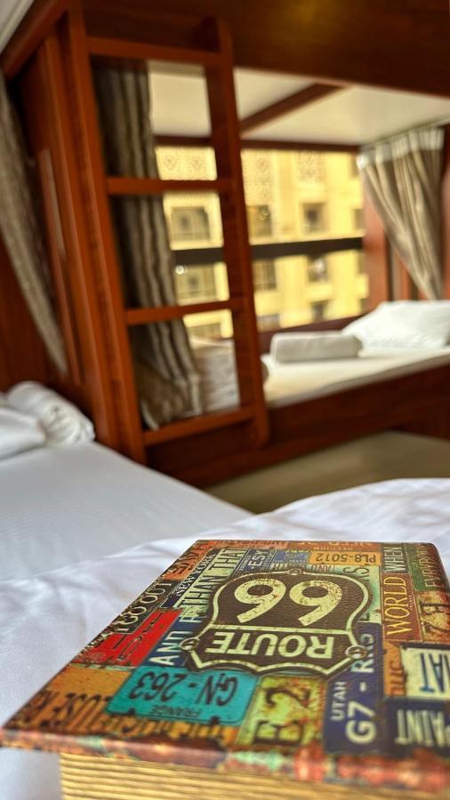 Route 66 Beach Albergue