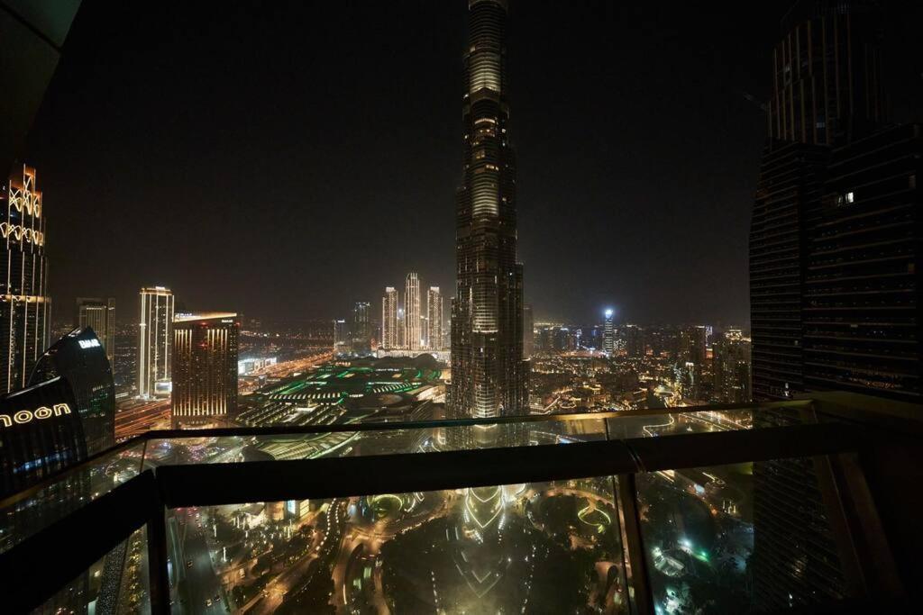 Magnificent Stunning 3 Bedroom With Burj Khalifa View Apartemen Dubai