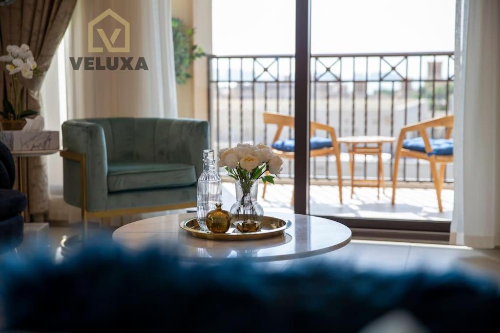 Apartamento Veluxa - Luxury And Bright 1 Bedroom Apartment, Burj View! Dubai