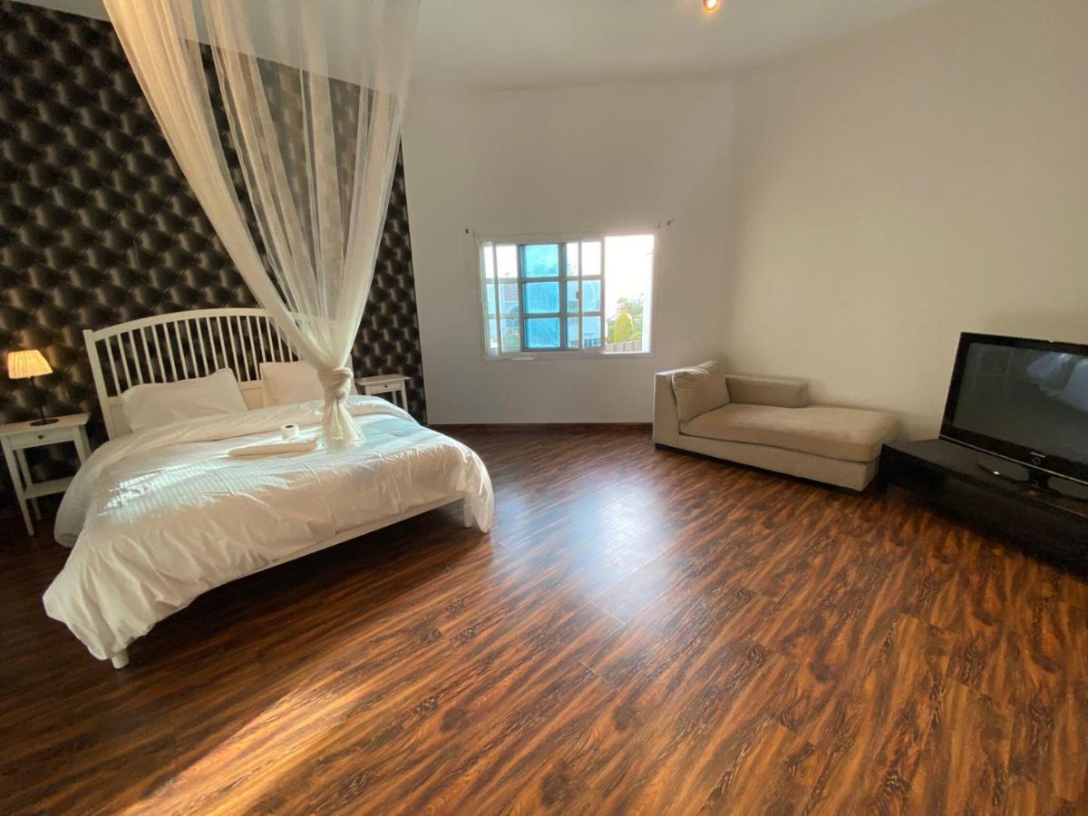Comfortable Private In Compound Housing * Dubái