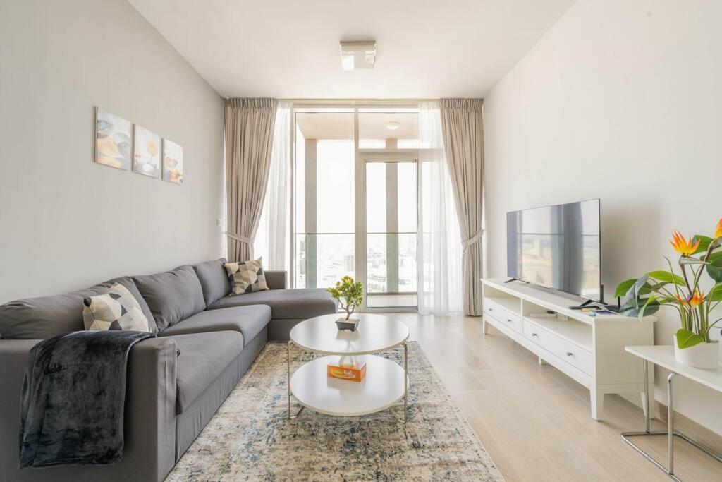 High Floor 1br Vacation With Terrace Apartamento *