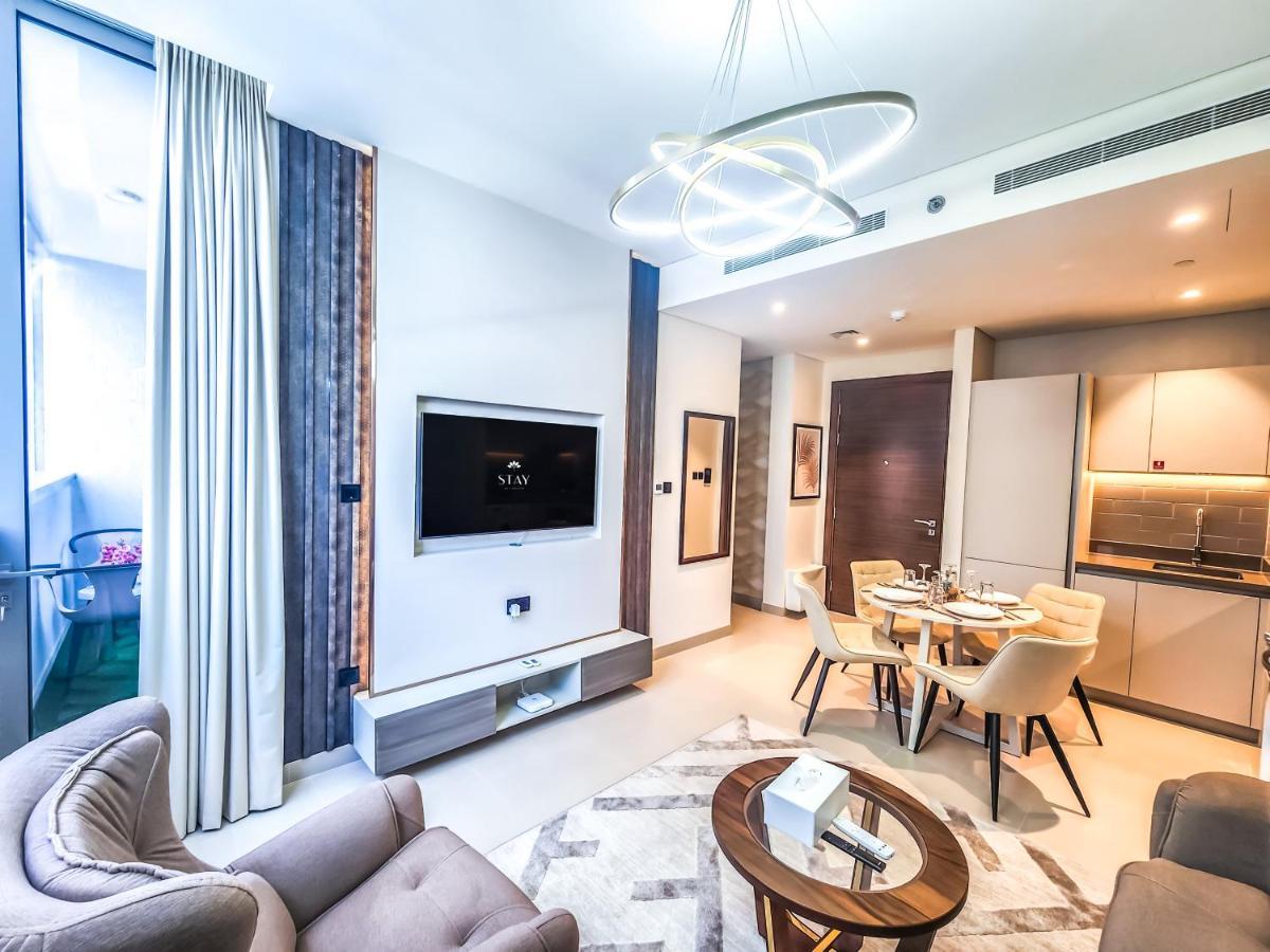 By Latinem Luxury 1br Cv A811 Near Burj Khalifa Apartemen Dubai