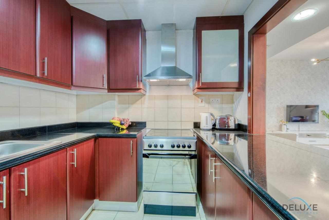Appartamento Vogue 2br At Shams 2 Jbr By Deluxe Homes