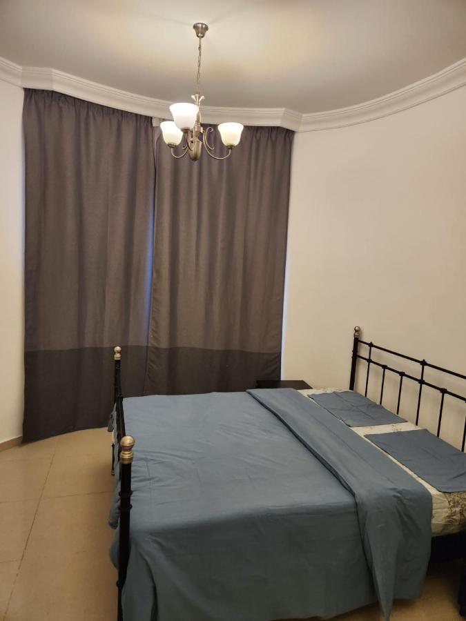 Furnished Studio Near Business Bay Metro Station Apartamento Dubai
