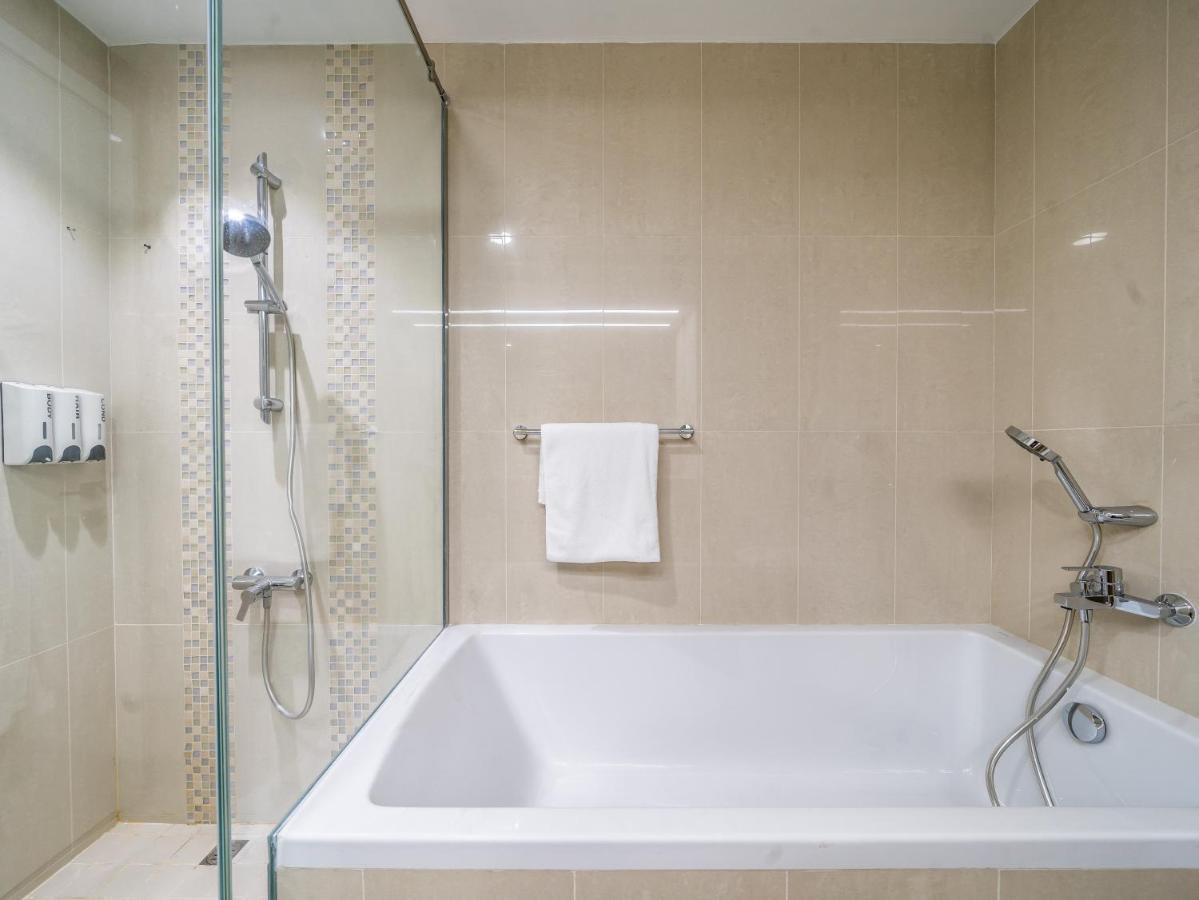 Classy 1br With Burj Khalifa Views *