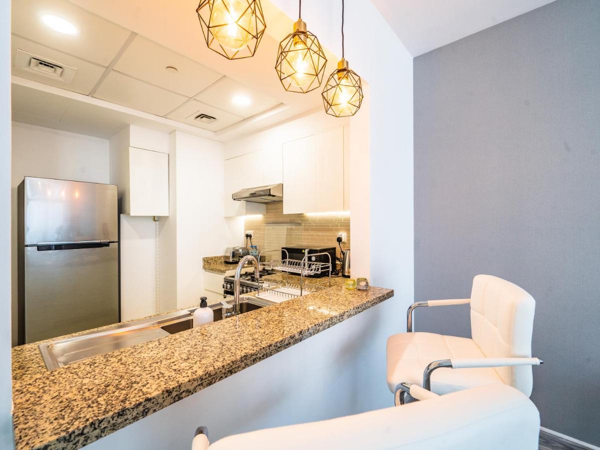 Classy 1br With Burj Khalifa Views