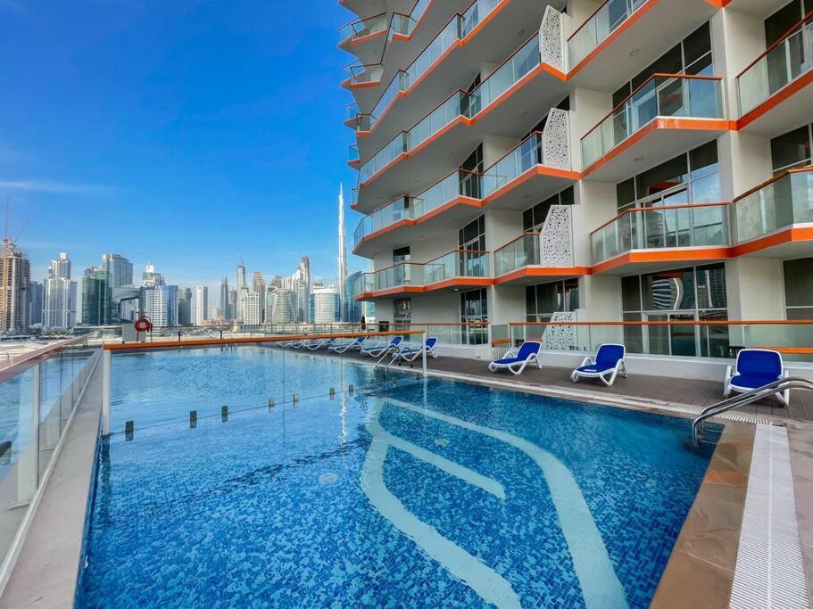 Cobalt With Burj Khalifa View- Suiteable * Dubai