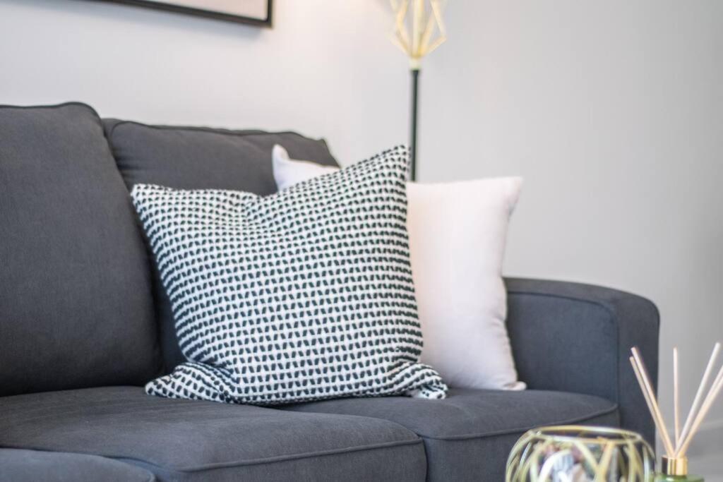 Lively Pop On The Business Bay Canal Apartamento *