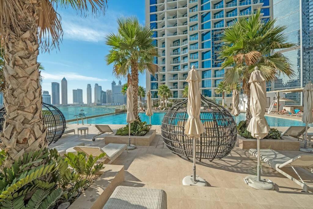 Apartemen At The Burj View - Special Offer *