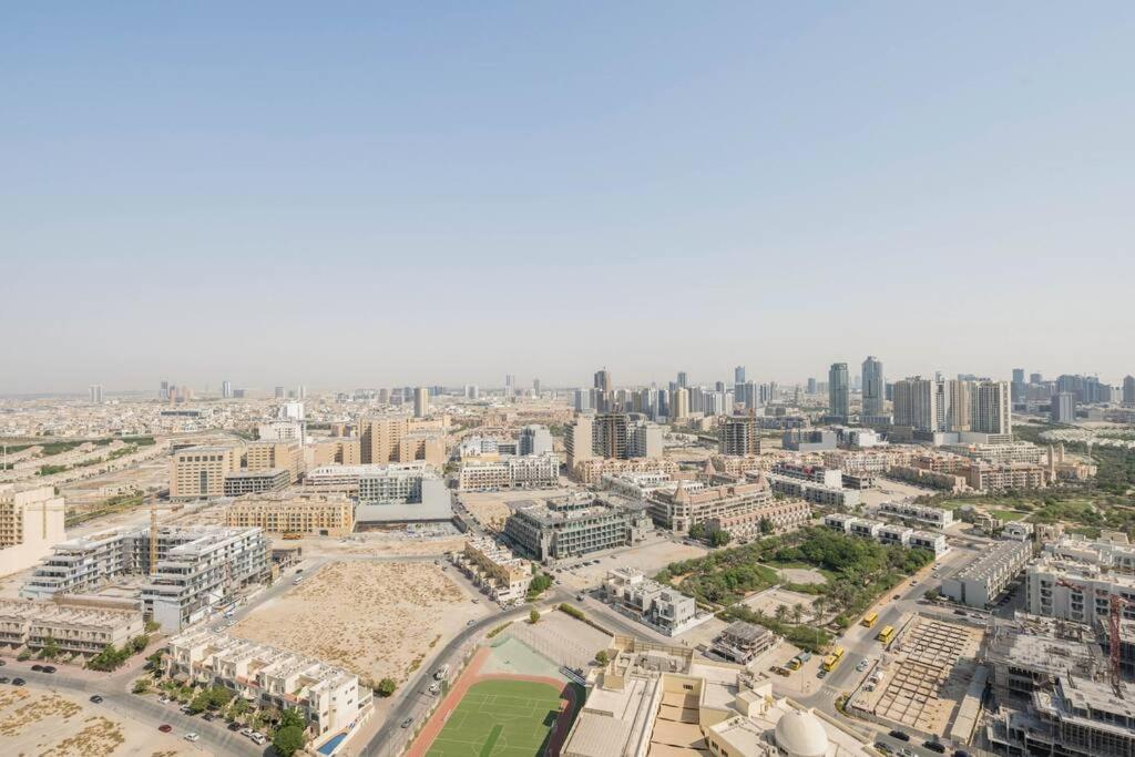 High Floor 1br Vacation With Terrace Dubái