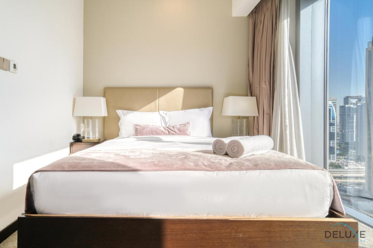 Appartement Decadent 2br In The Address Residences Marina By Deluxe Homes Dubaï