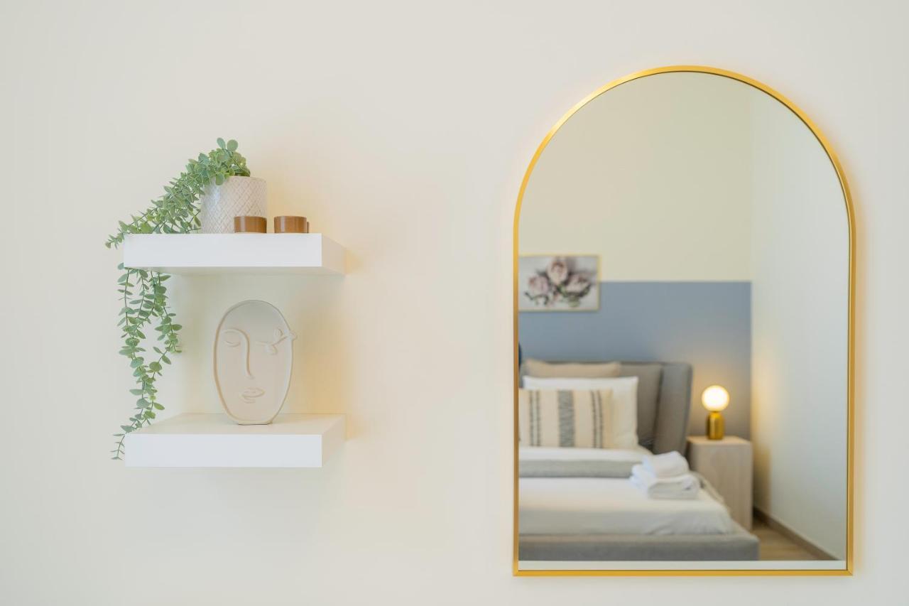 Apartament Monty Holiday - Charming With Canal View Near Mall