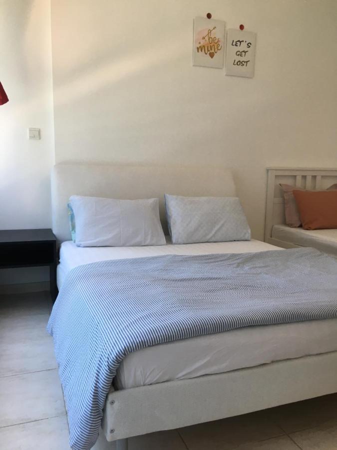 Apartment Octavius Home, Large 2 Bedroom Near Global Village & Outlet Mall