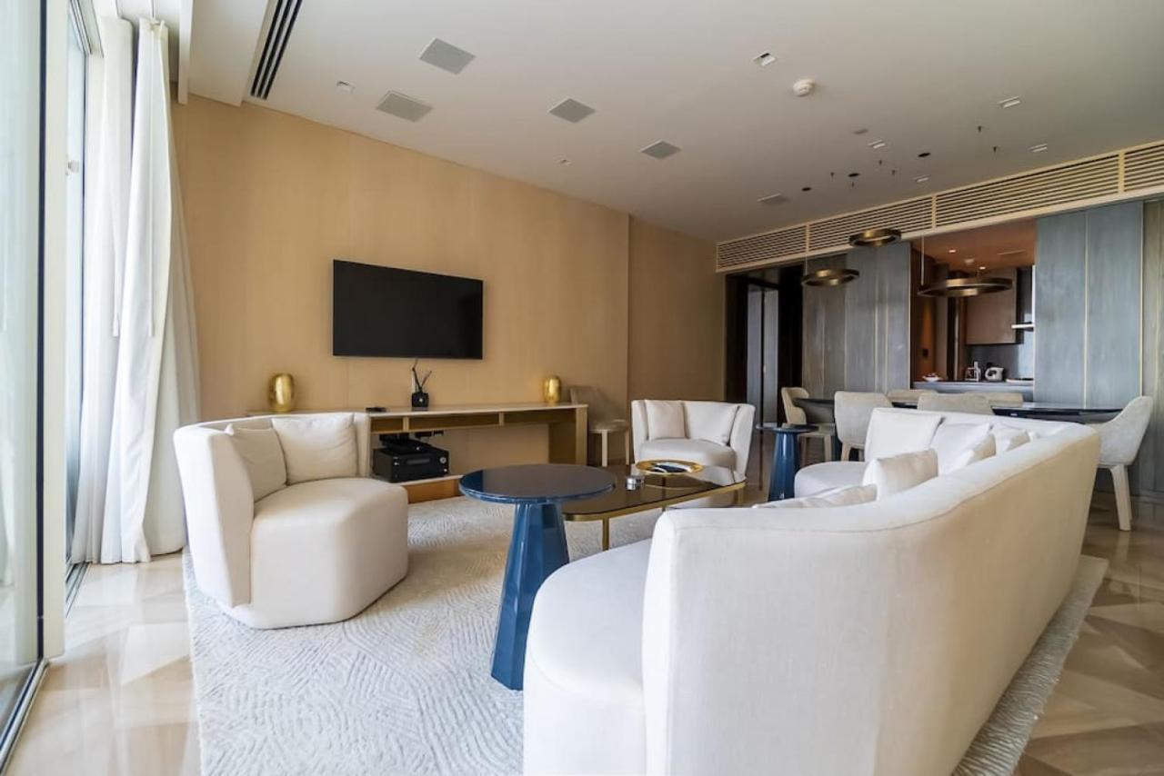 Five Palm South -opulent Two Bedroom With Sea View Appartement