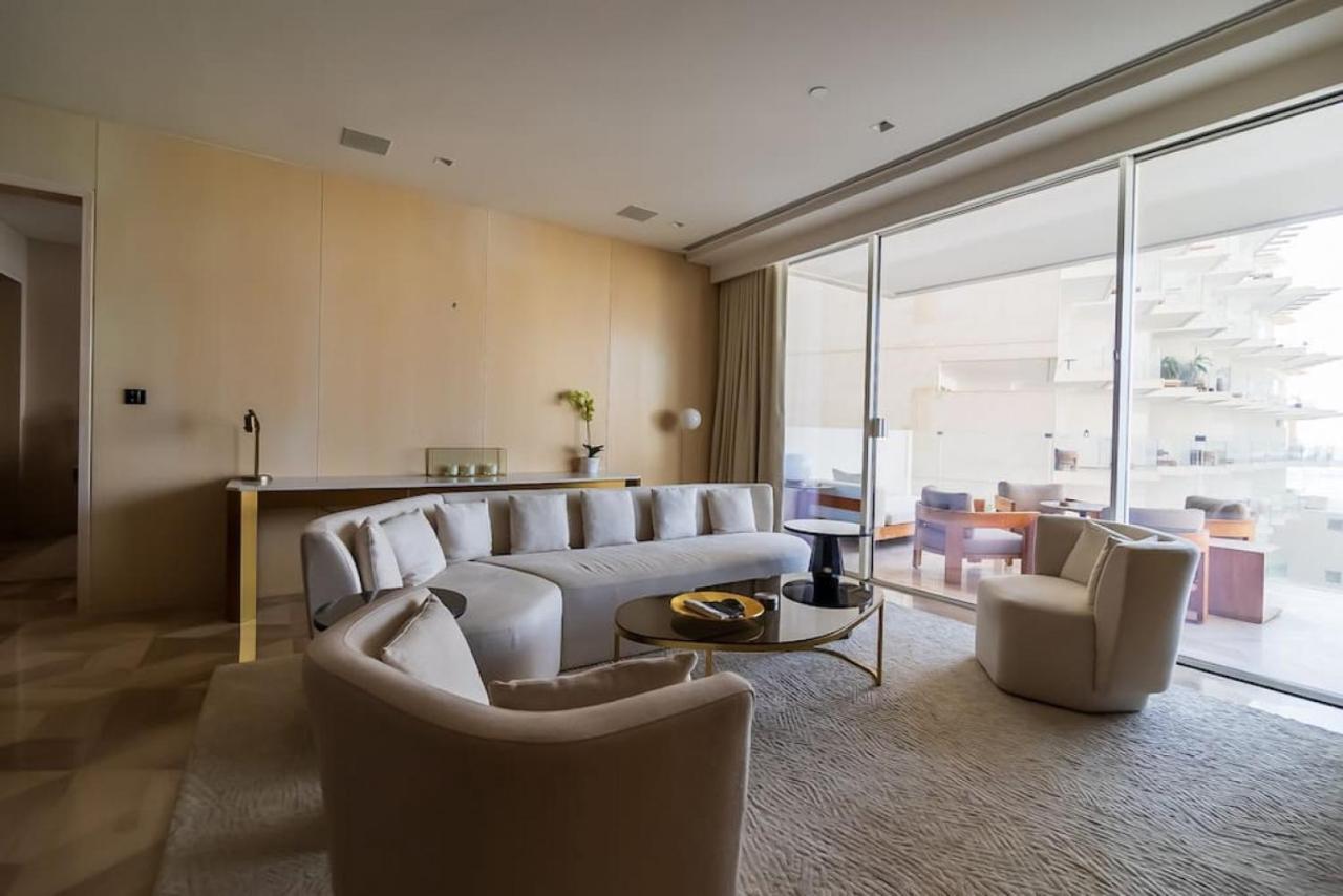 Five Palm South -opulent Two Bedroom With Sea View Appartement Dubaï