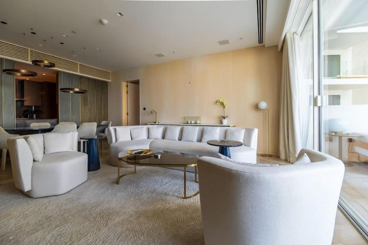 Five Palm South -opulent Two Bedroom With Sea View *