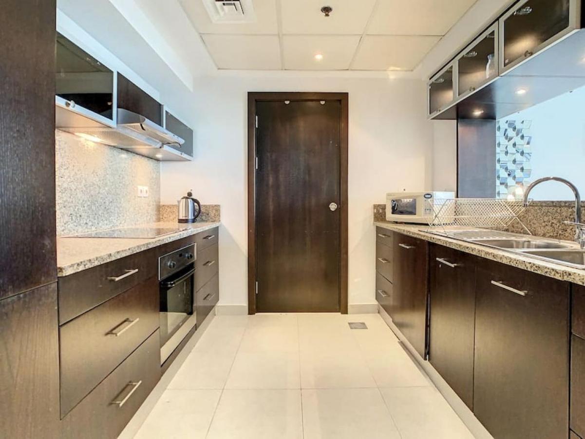 Key View - Marina Quays West Tower *