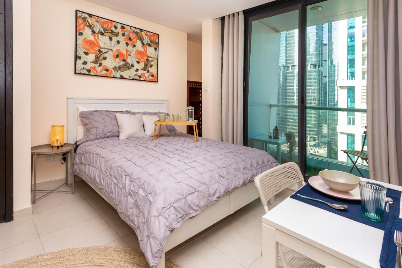 Goldcrest Views 2 Apartment. Apartamento