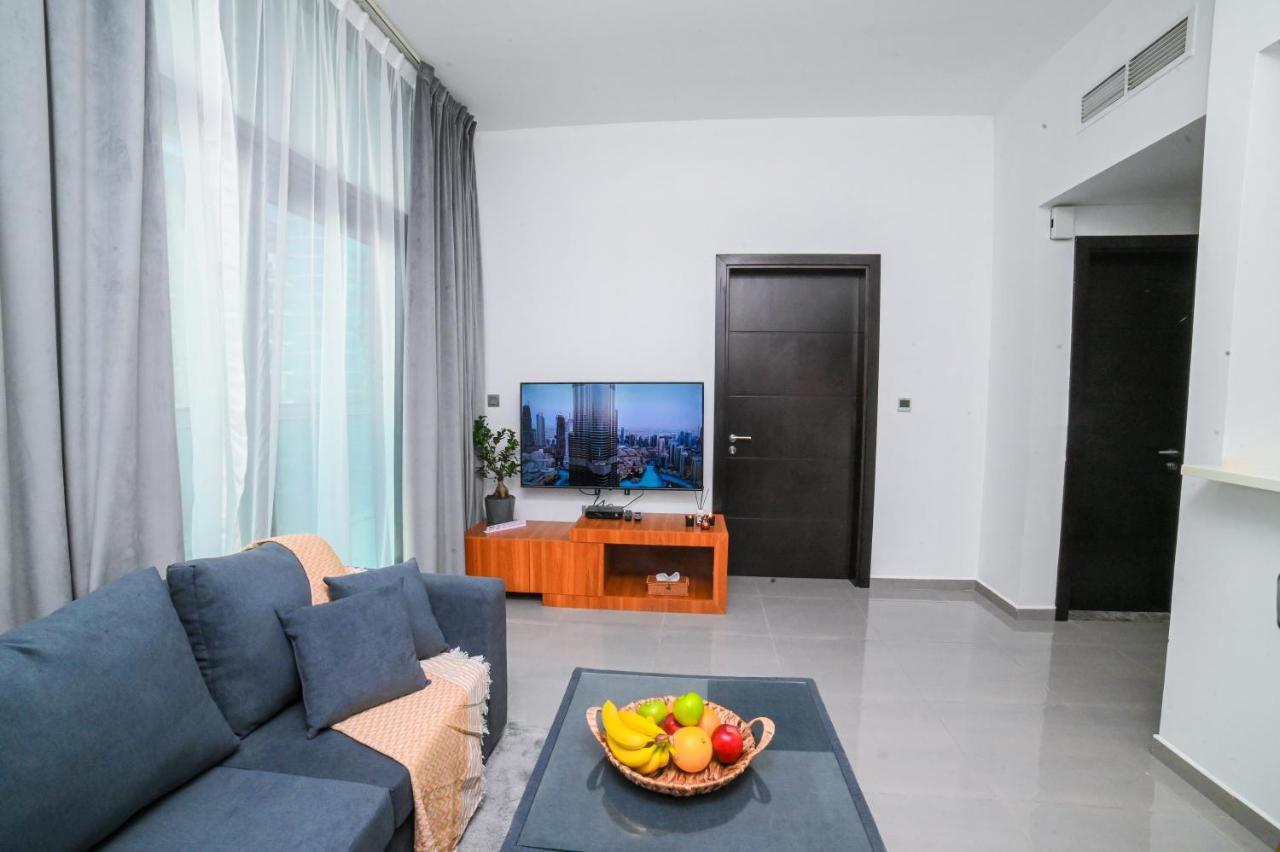 1bhk With Canal View Damac Merano Business Bay Feriehus Dubai