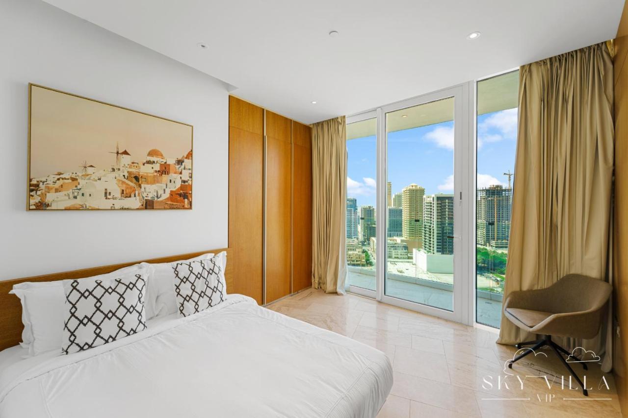 Five Jumeirah Village - Luxury Sky Private Pool * Dubaï
