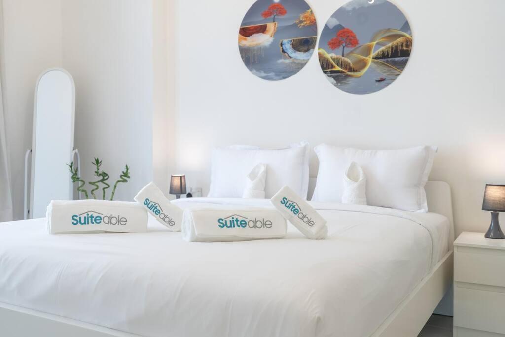 Restful With Private Terrace By The Pool Dubaï