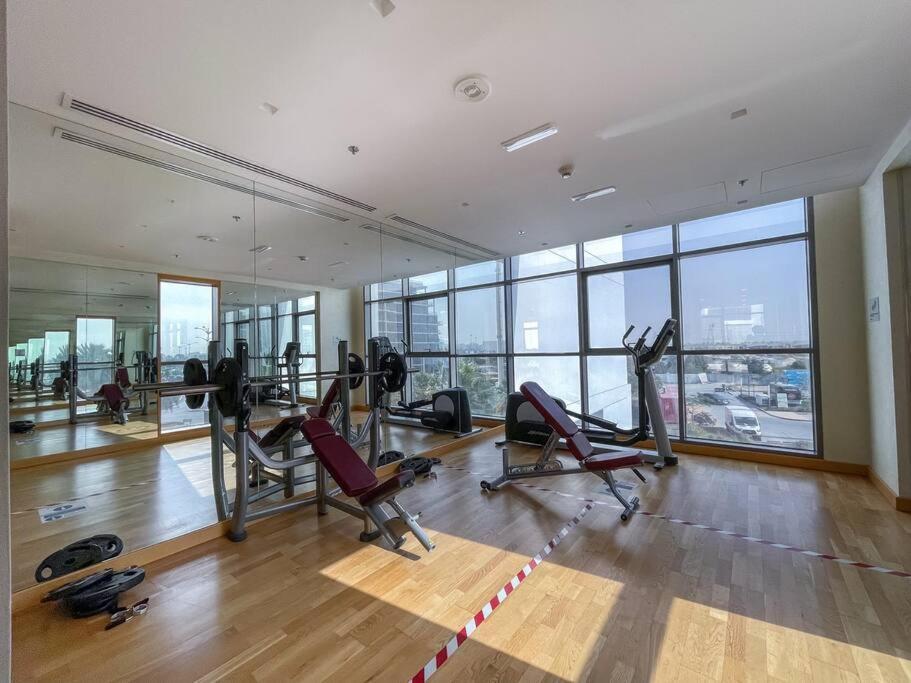 Lovely 1bedroom Damac Hills Surrounded By Appartamento *