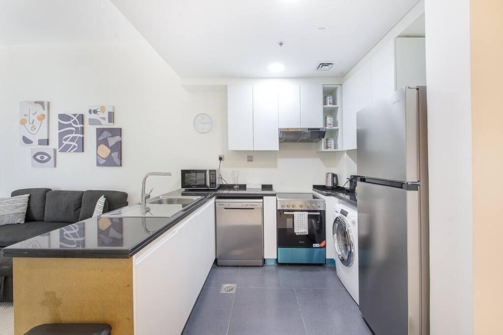 Appartamento Lovely 1bedroom Damac Hills Surrounded By
