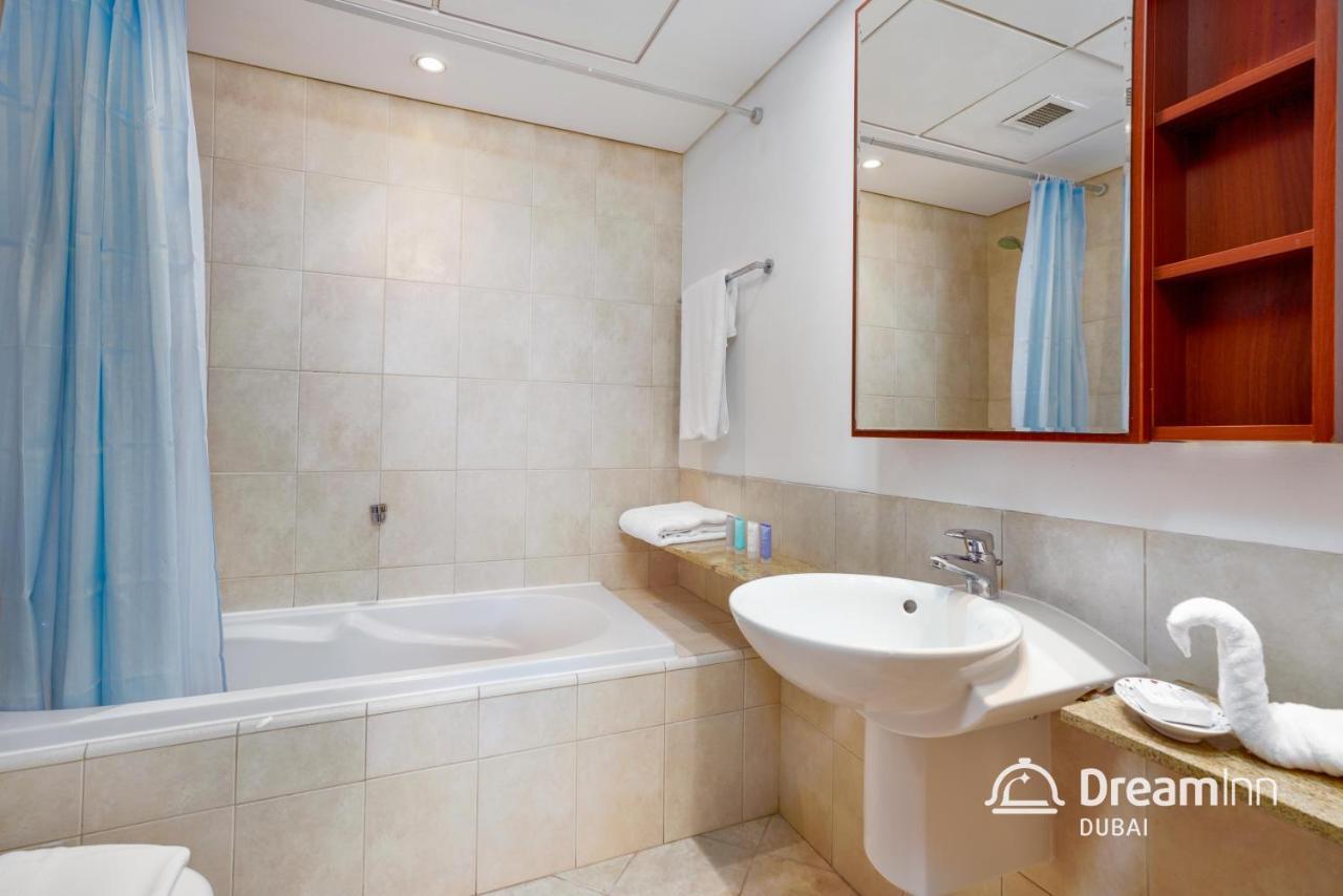 Dream Apartments- Emaar Towers - Rega Al Buteen Appartement
