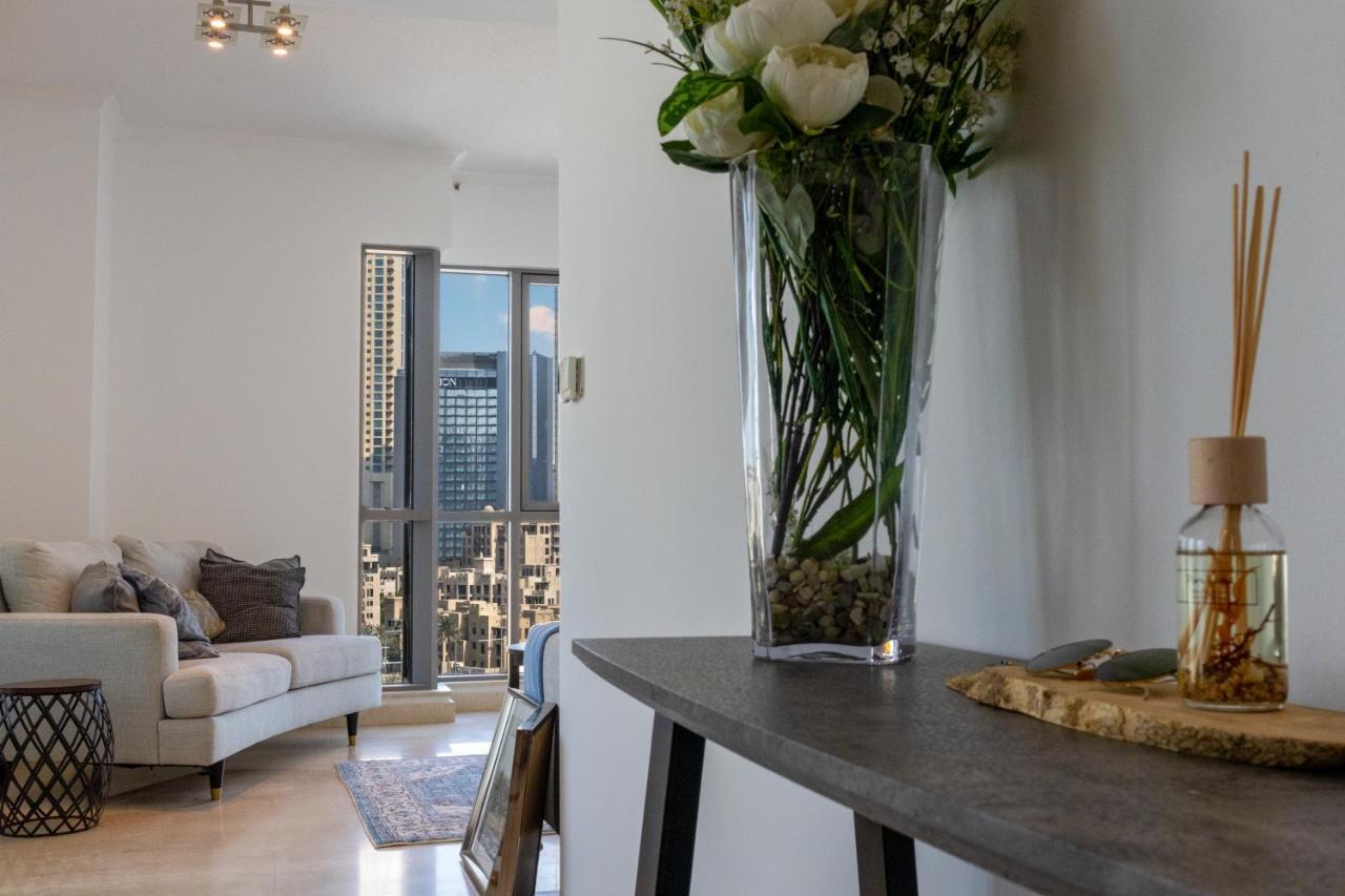 Gorgeous 3-bed With Burj Khalifa & Dancing Fountain Views Apartamento