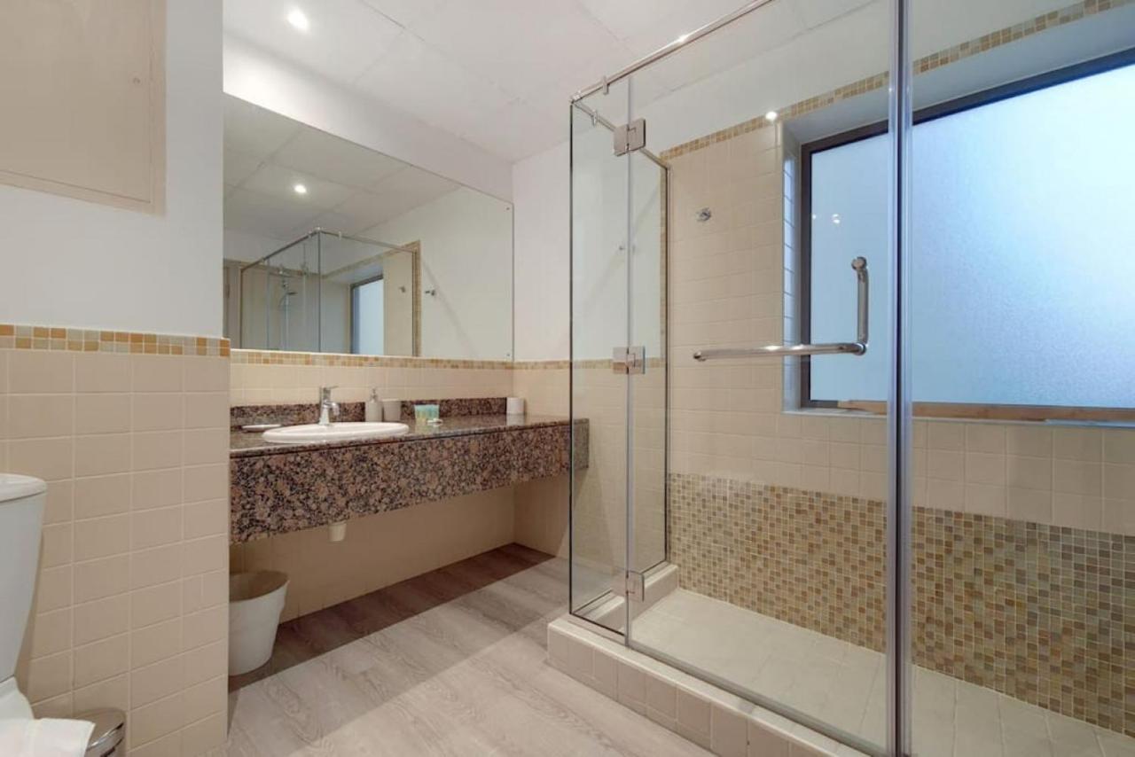 Bahar 2, Jbr - Stunning Two Bedroom Apartemen *