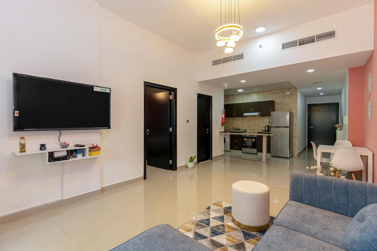 Cozy 1br In Marina/near By Beach/metro Tram *