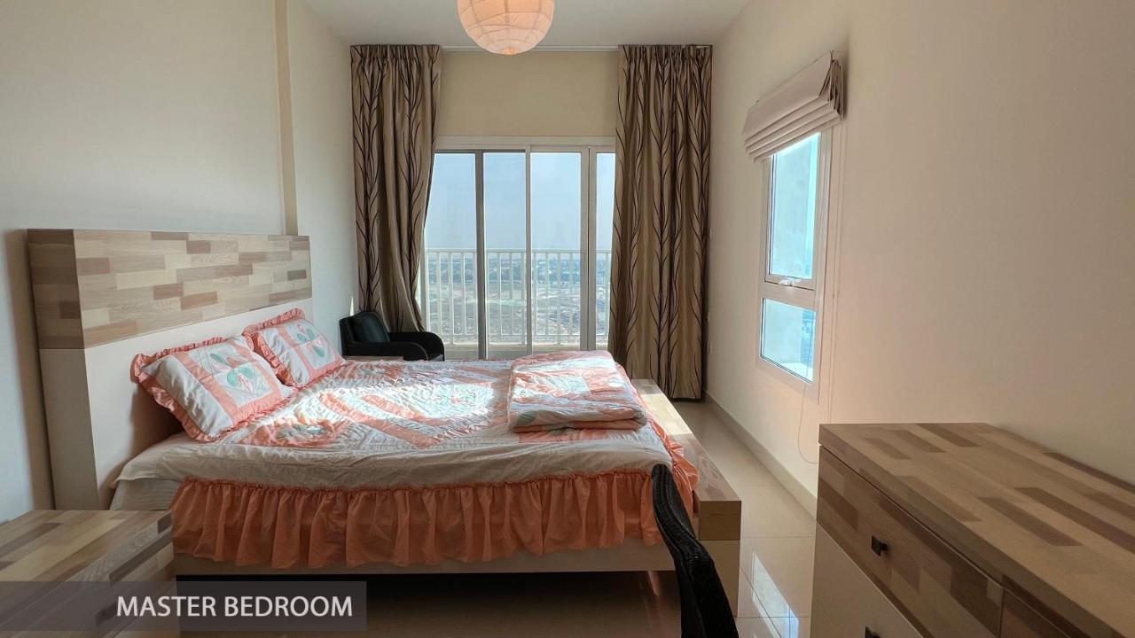 Appartement Penthouse 2 Bed For In Dubai, Centrium Towers, Production Impz, United Arab Emirates