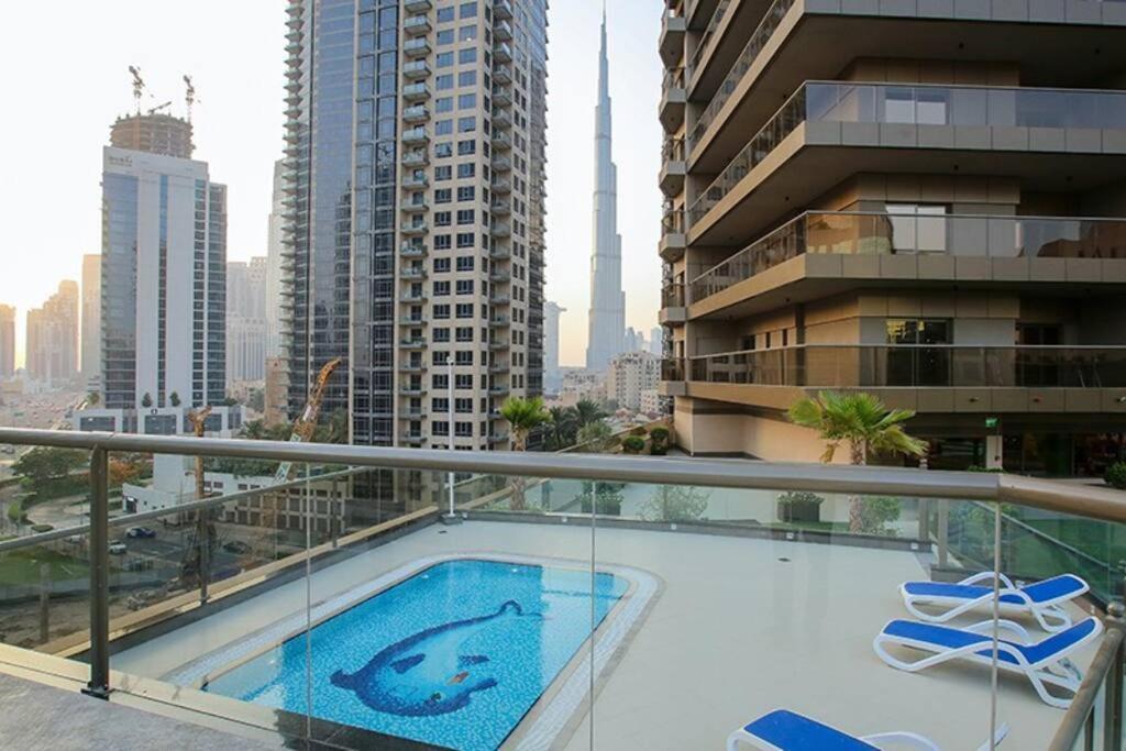 Jacuzzi, Pool And Gym - 5min From Burj Khalifa Apartamento *