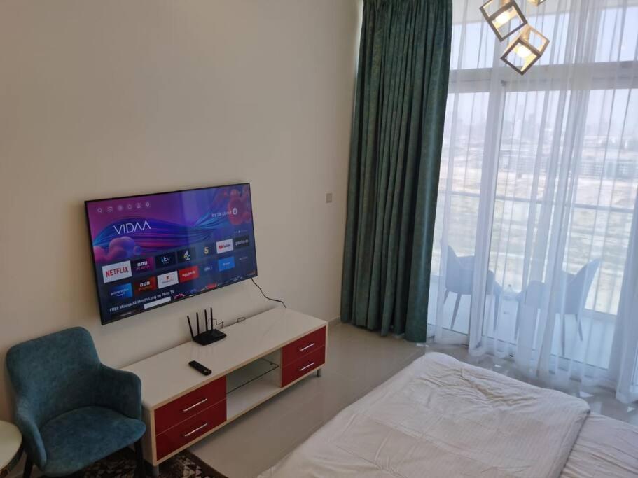 Gharfar 31715 Serene Teal Theme-high Floor-pool Appartement