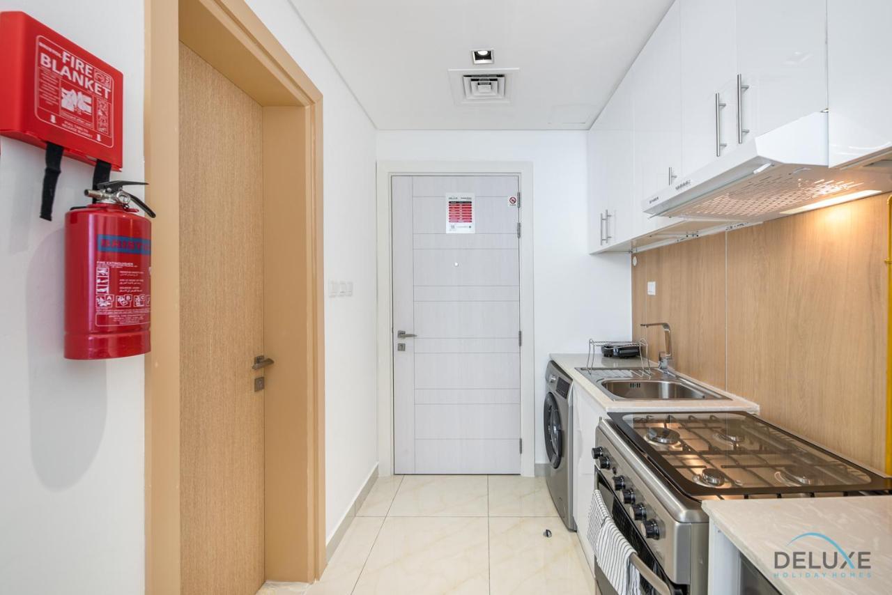 Urban Studio At The Square Tower Jumeirah Village Circle By Deluxe Dubaï