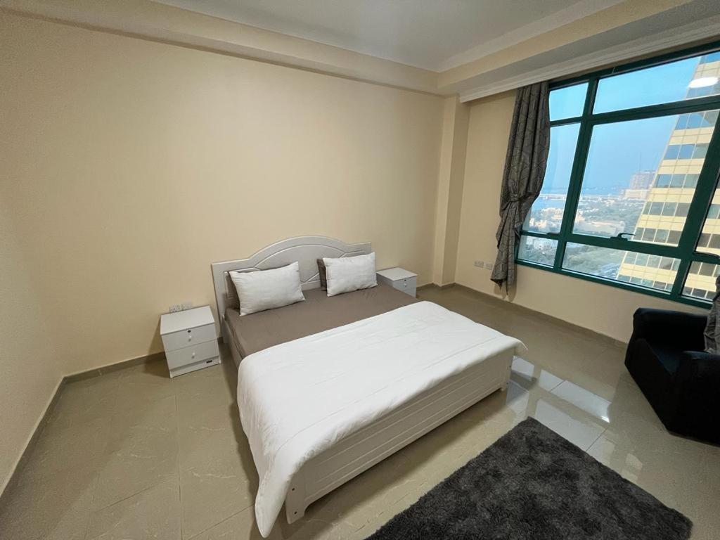 Marsa Sea View Luxury Apartment's - Marina Crown Tower Dubaï