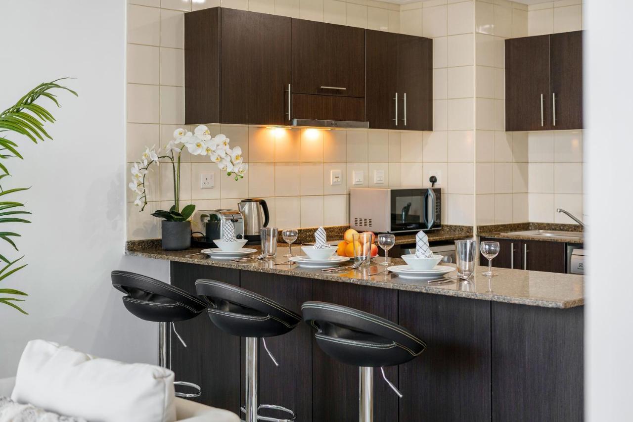 & Comfy 1br W/ Marina Views / Walk To Dubaï