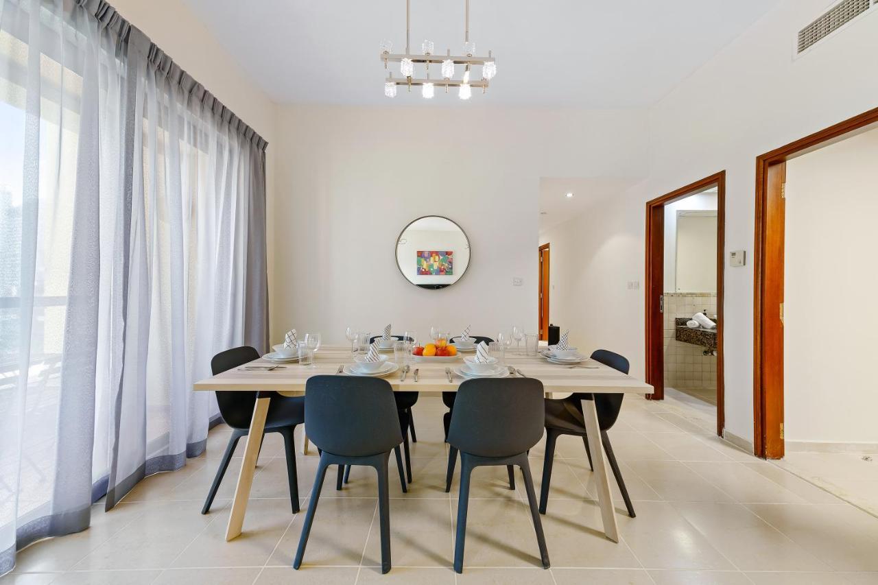 Large Jbr 2br W/ Balcony / Heart Of Marina Appartement